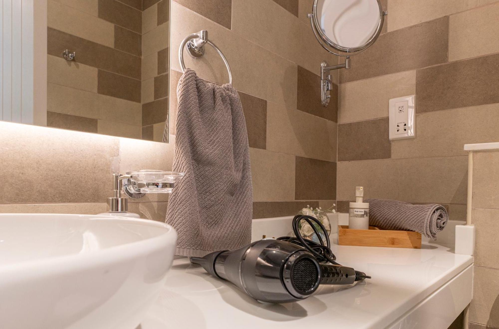 Studio With Private Beach Access At Palm Jumeirah دبي المظهر الخارجي الصورة